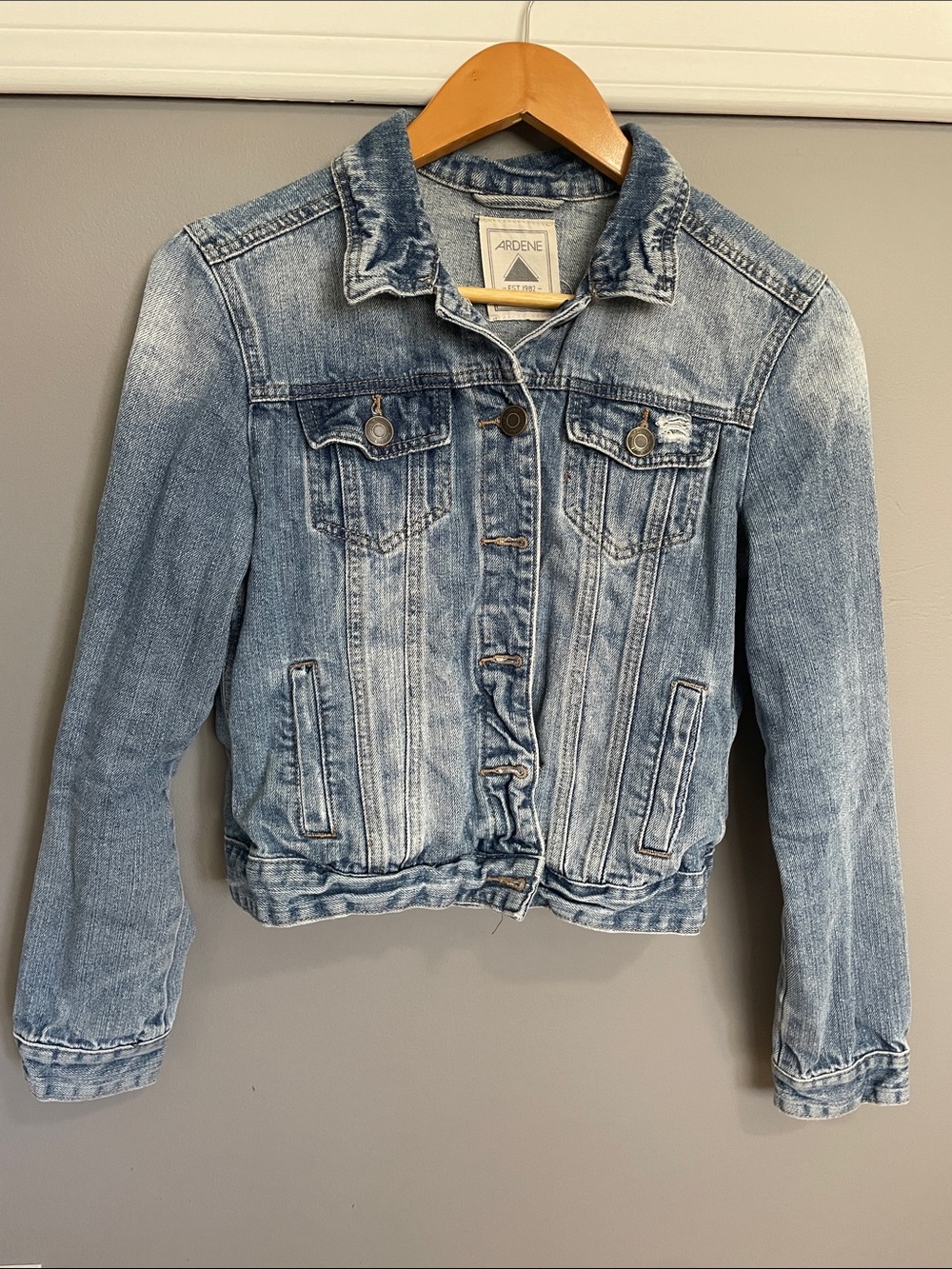 Ardene Light Wash Denim Jacket - Washed Blue